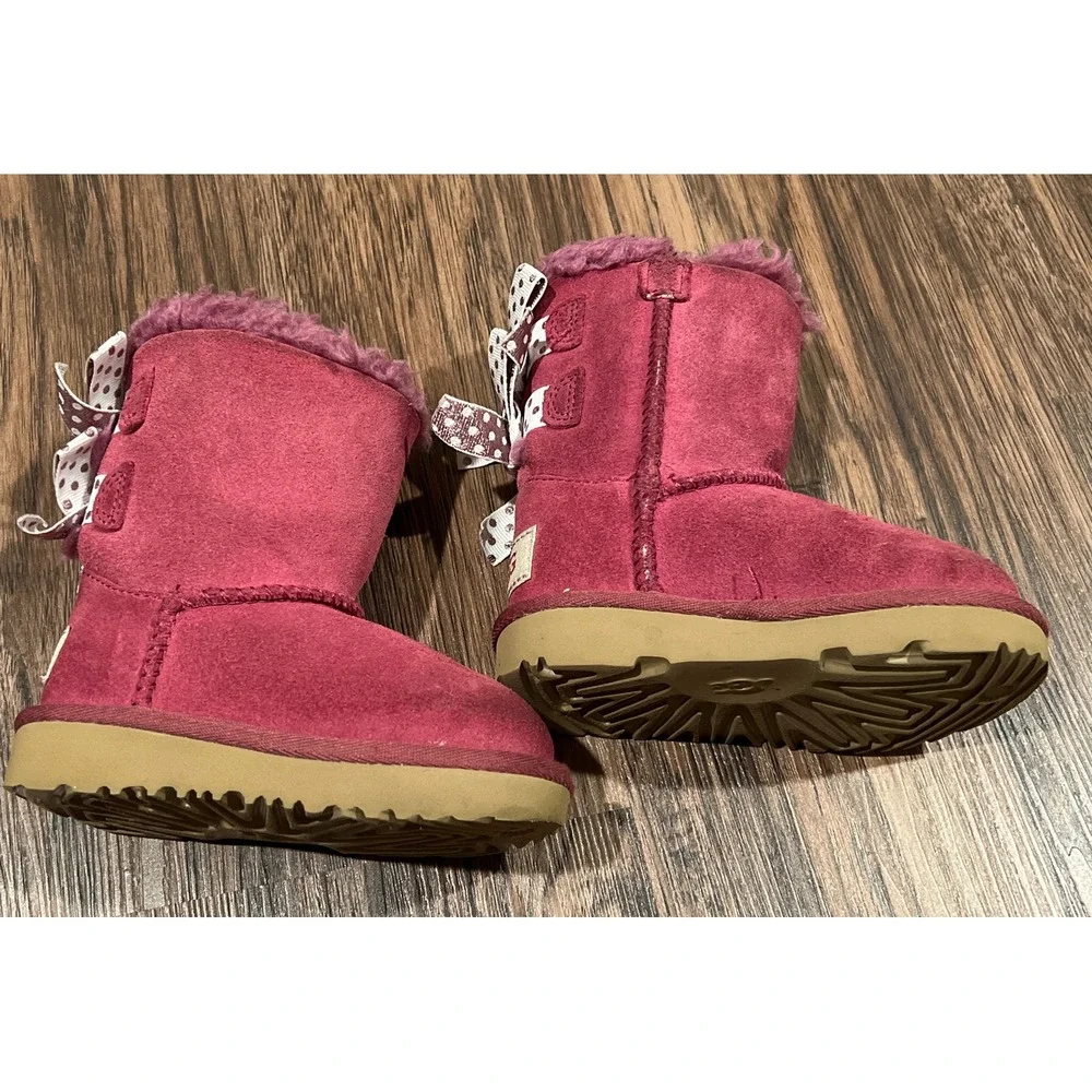 UGG bailey bow